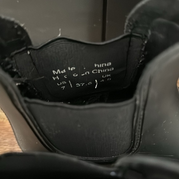 Waterproof Booties - Picture 4 of 7